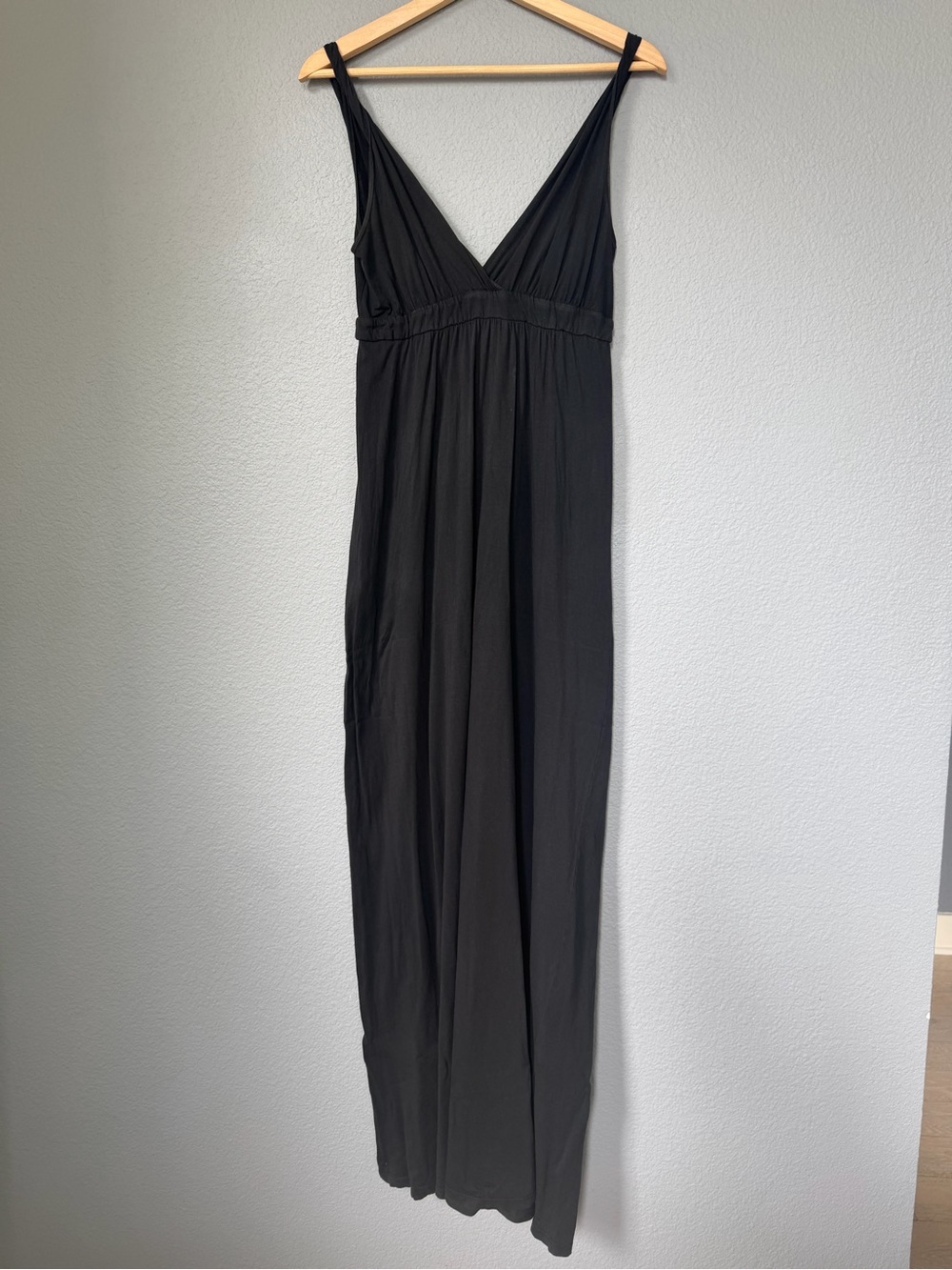 Gypsy 05 Black V-Neck Maxi Dress with Twist Straps